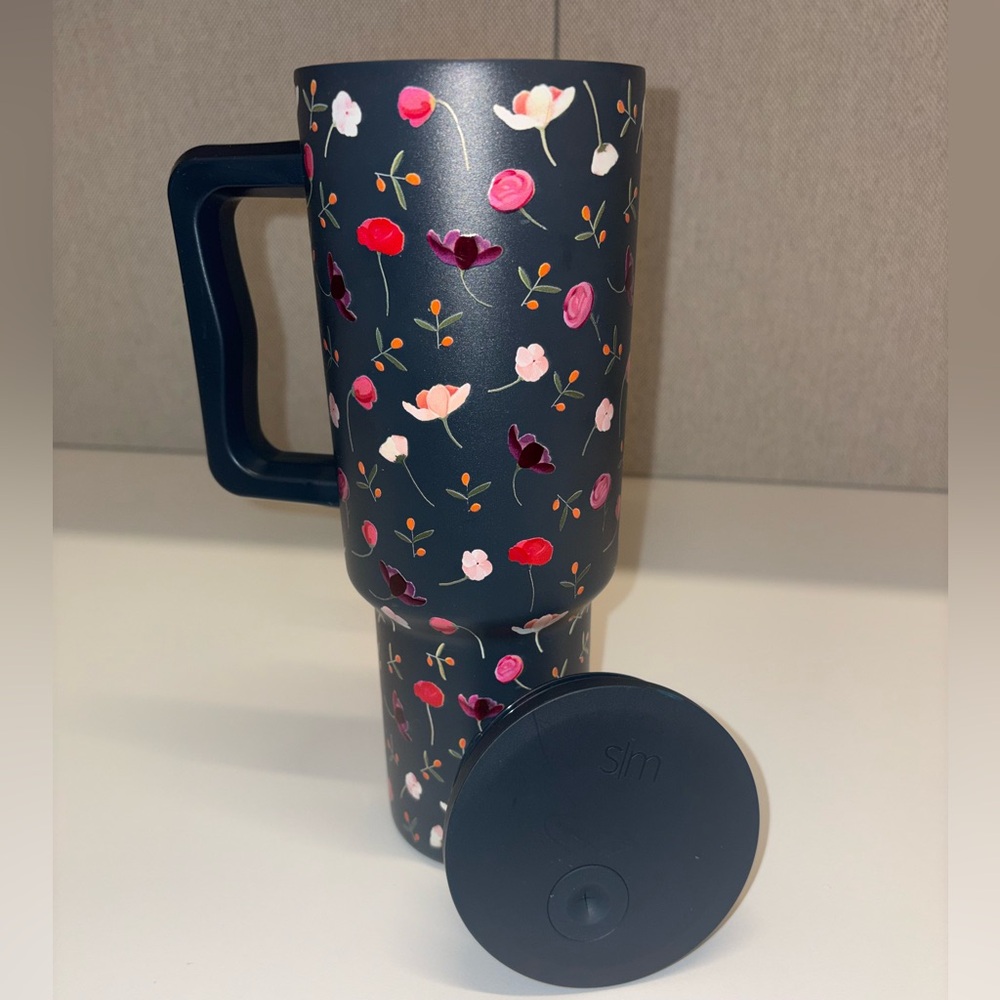 Simple Modern 40 oz Tumbler -
Phoebe Floral